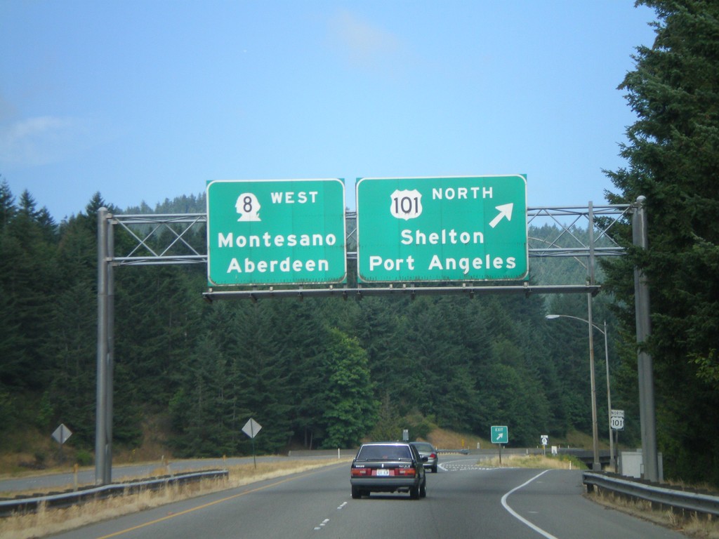 US-101 North at WA-8 West Exit