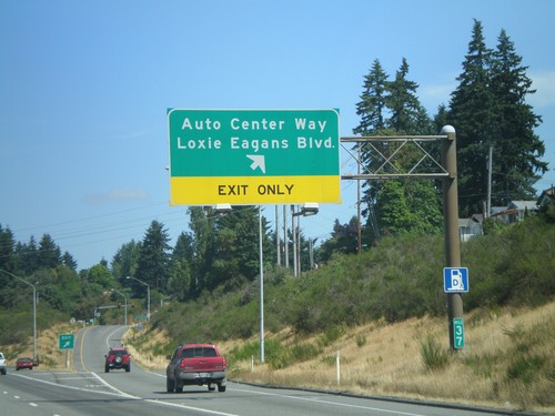 WA-3 North - Auto Center Way Exit