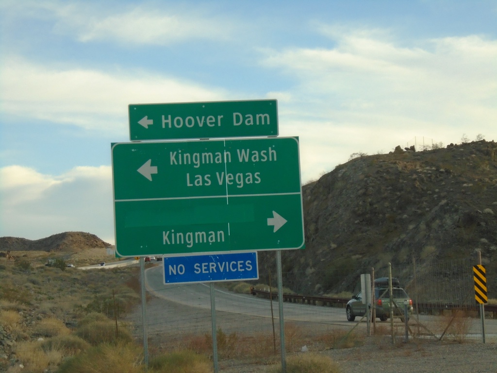 US-93 South - Exit 2 Offramp at Kingman Wash Road