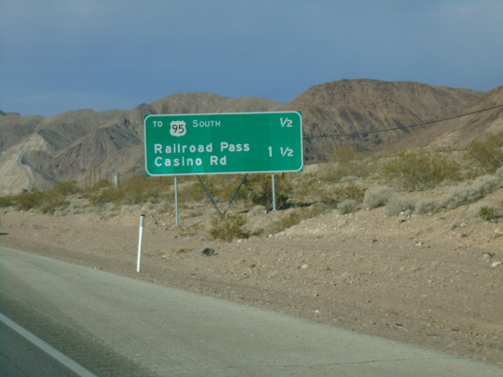 Bus. US-93 North - Distance Marker