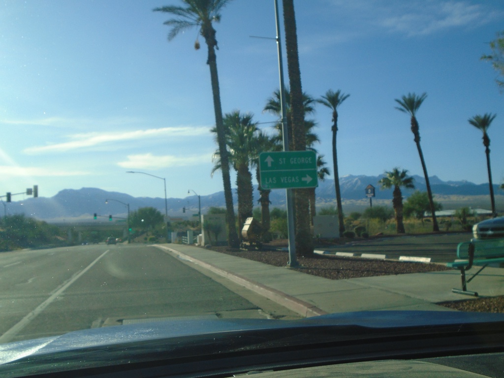 Pioneer Blvd. South Approaching I-15