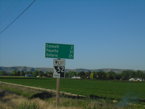 ID-52 West - Distance Marker