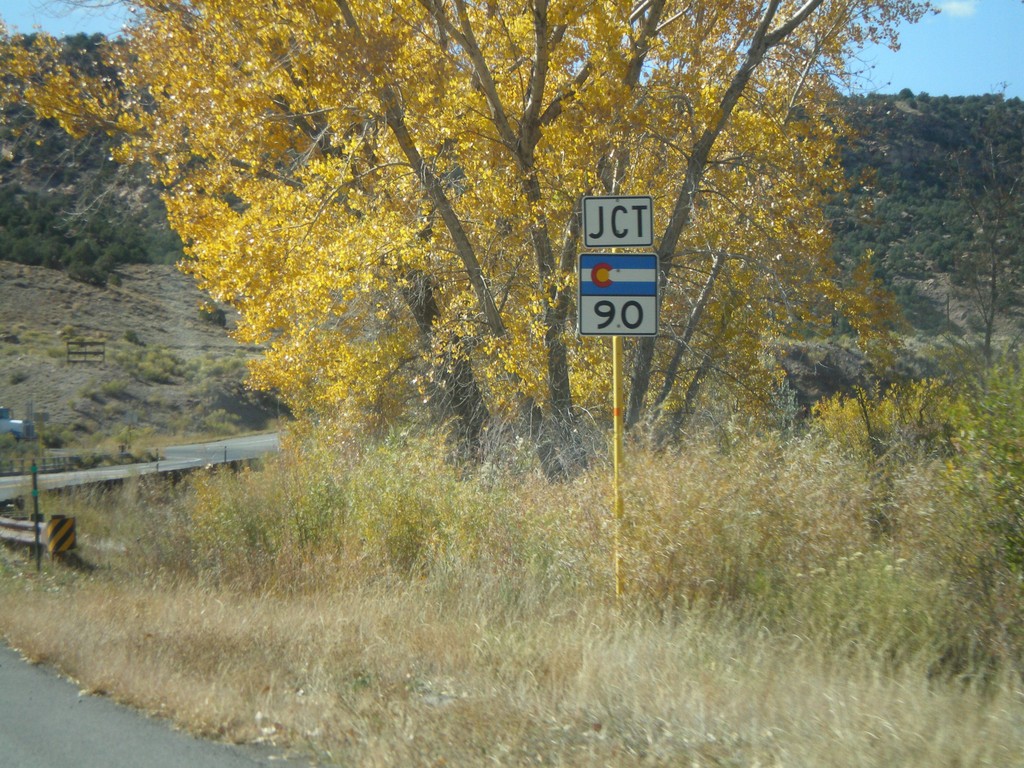 CO-141 North Approaching CO-90