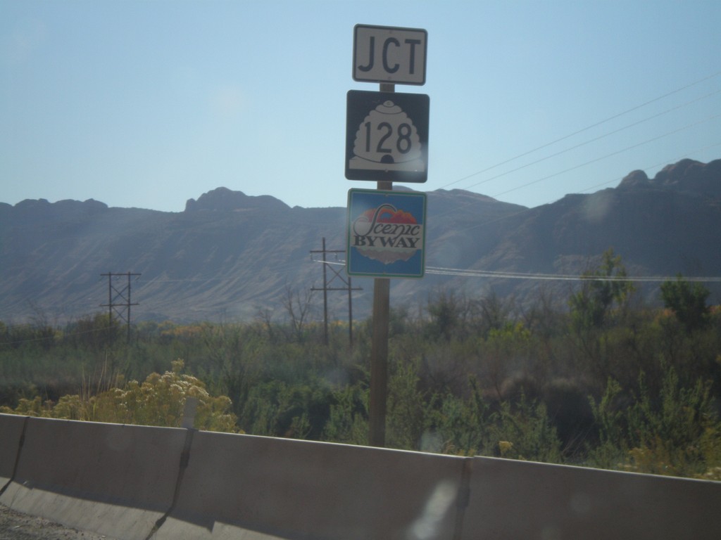 US-191 South Approaching UT-128