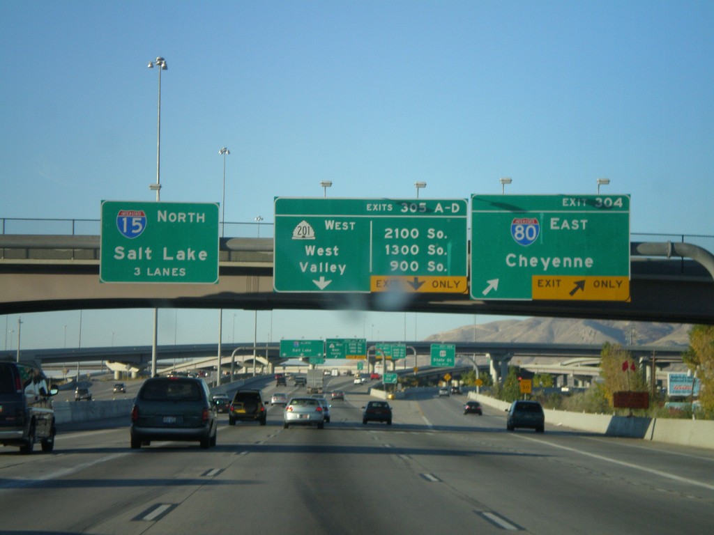 I-15 North - Exit 304 and Exit 305AD