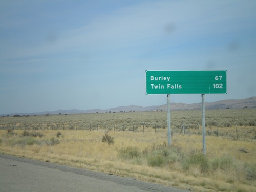 I-84 West - First Distance Marker In Idaho