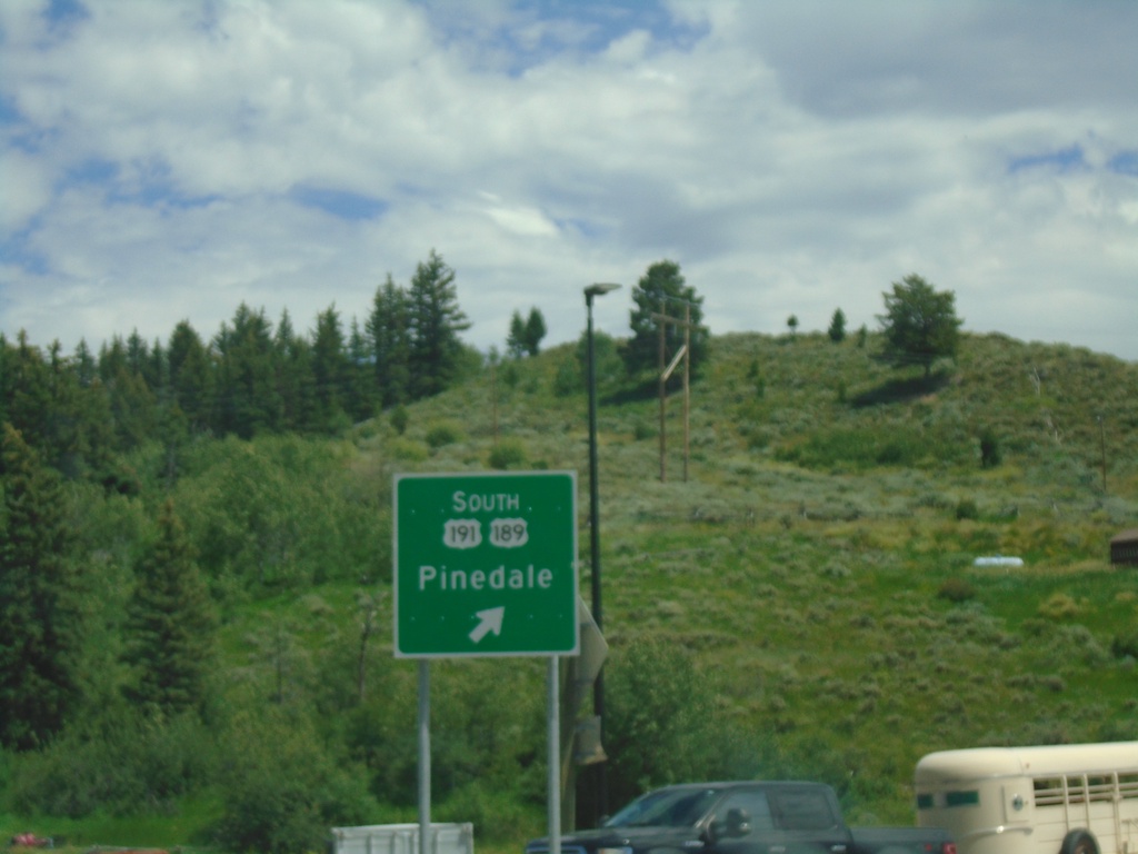 US-26 East - US-89/US-189/US-191 North in Hoback Jct. Roundabout