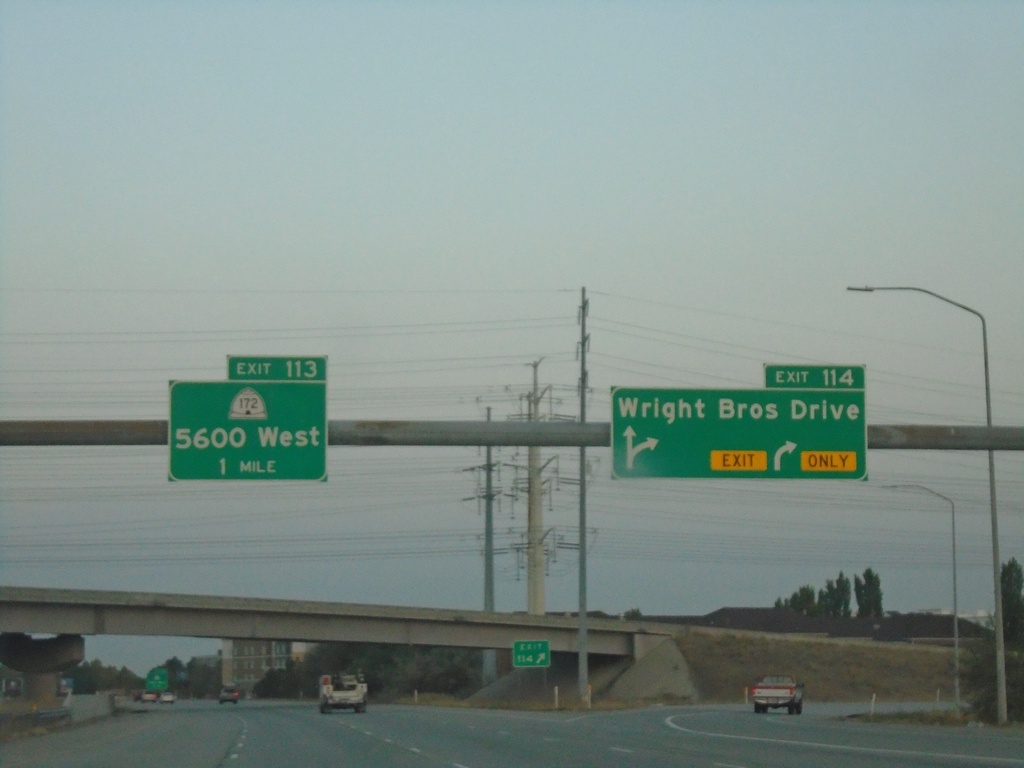 I-80 West - Exits 114 and 113