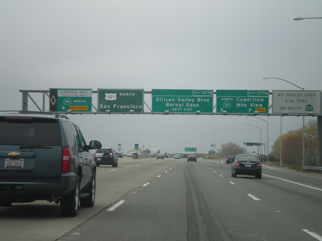 US-101 North -  Exit 377A and Exit 377B