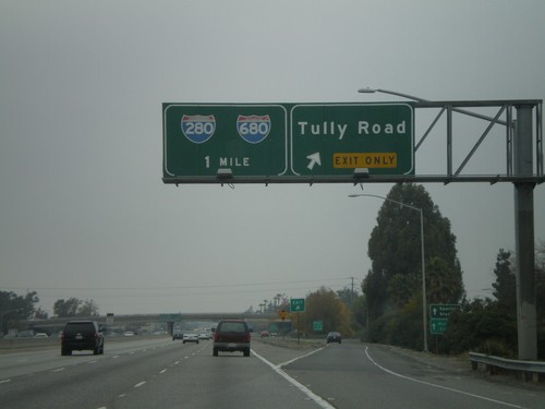 US-101 North - Exit 383 and Exit 384