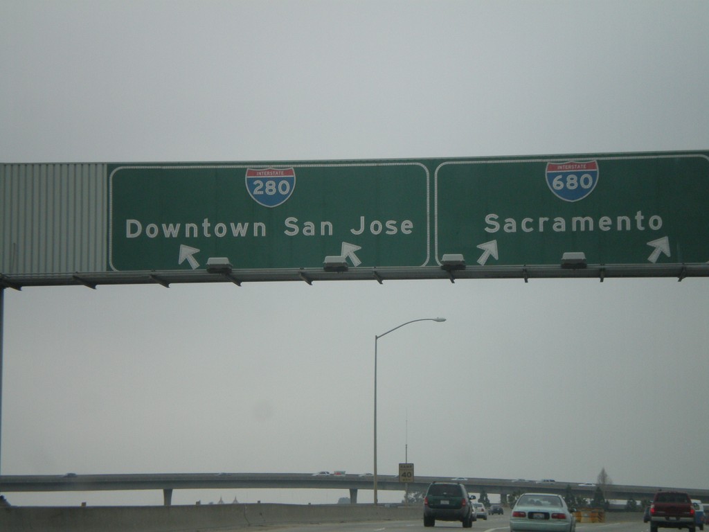 US-101 North at I-280/I-1680 Split (Exit 384)