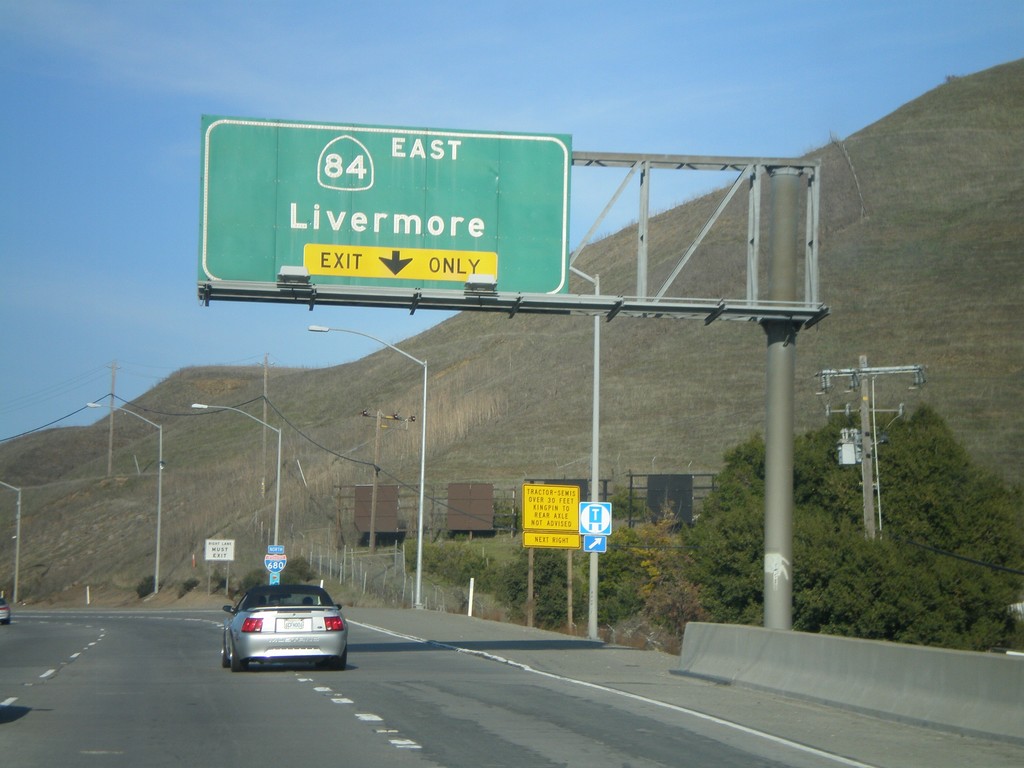 I-680 North -Exit 21B