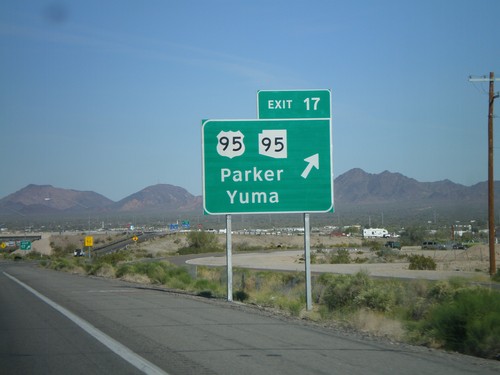 I-10 East - Exit 17