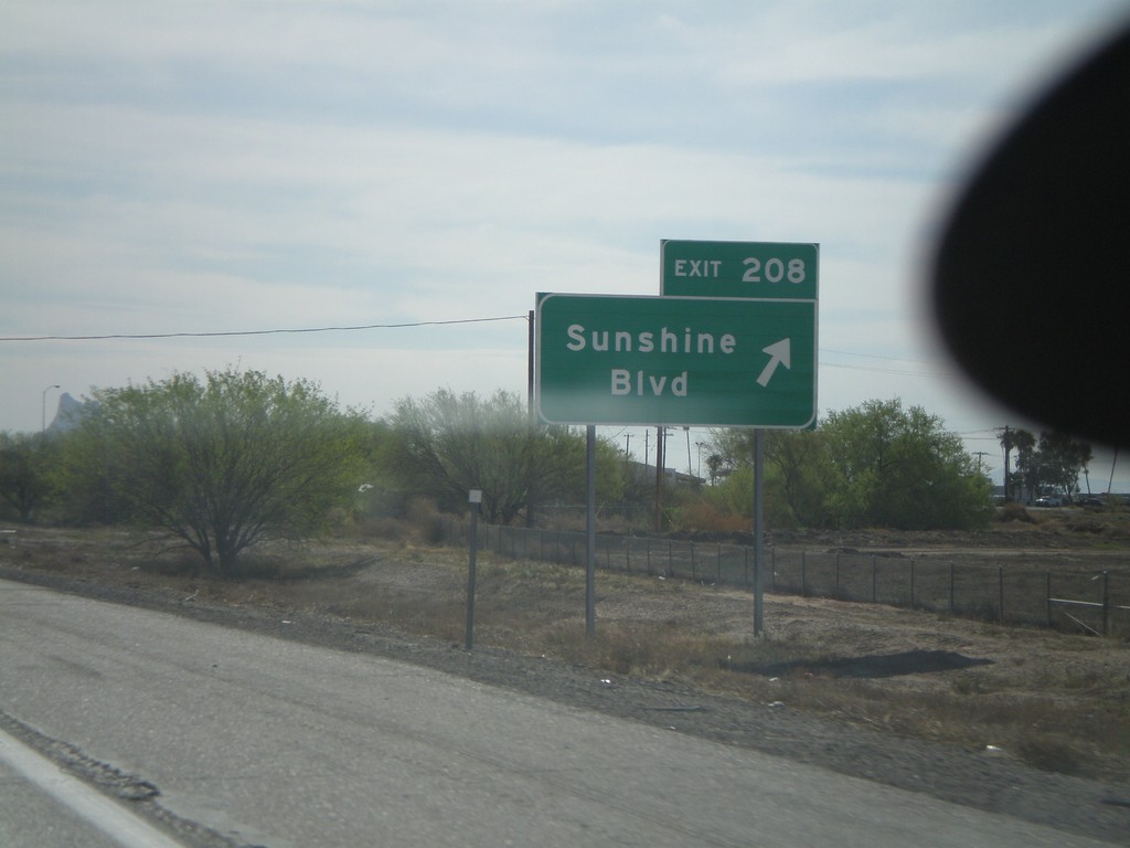 I-10 East - Exit 208