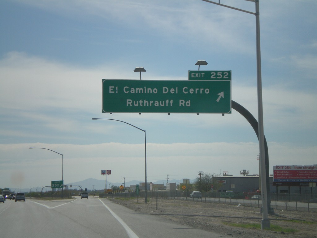 I-10 East - Exit 252