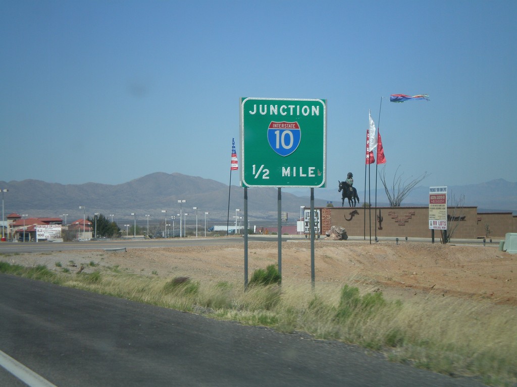 AZ-90 North Approaching I-10