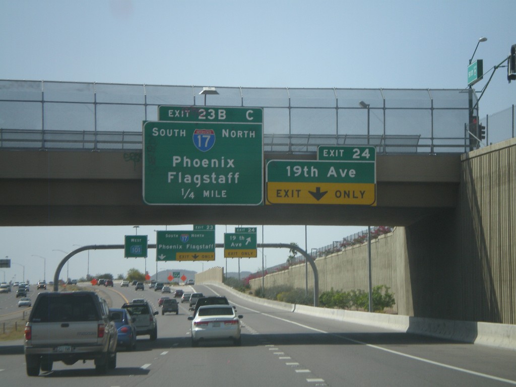 AZ-101 Loop West Approaching Exit 24 and Exit 23BC