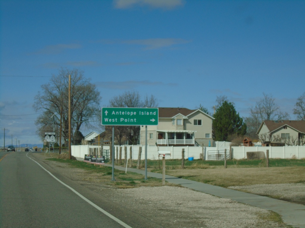 UT-127 West approaching UT-110