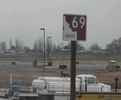 ID-69 North - Kuna