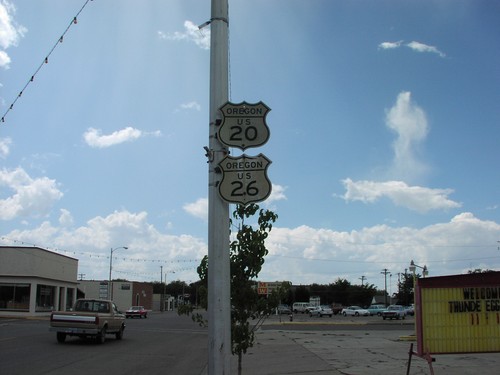 Historic Oregon US-20/US-26 Shields