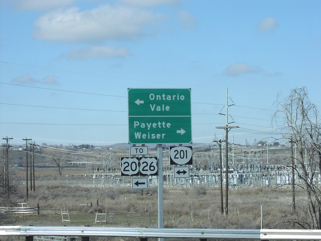 I-84 West at Exit 374 - OR-201 To US-20/US-26