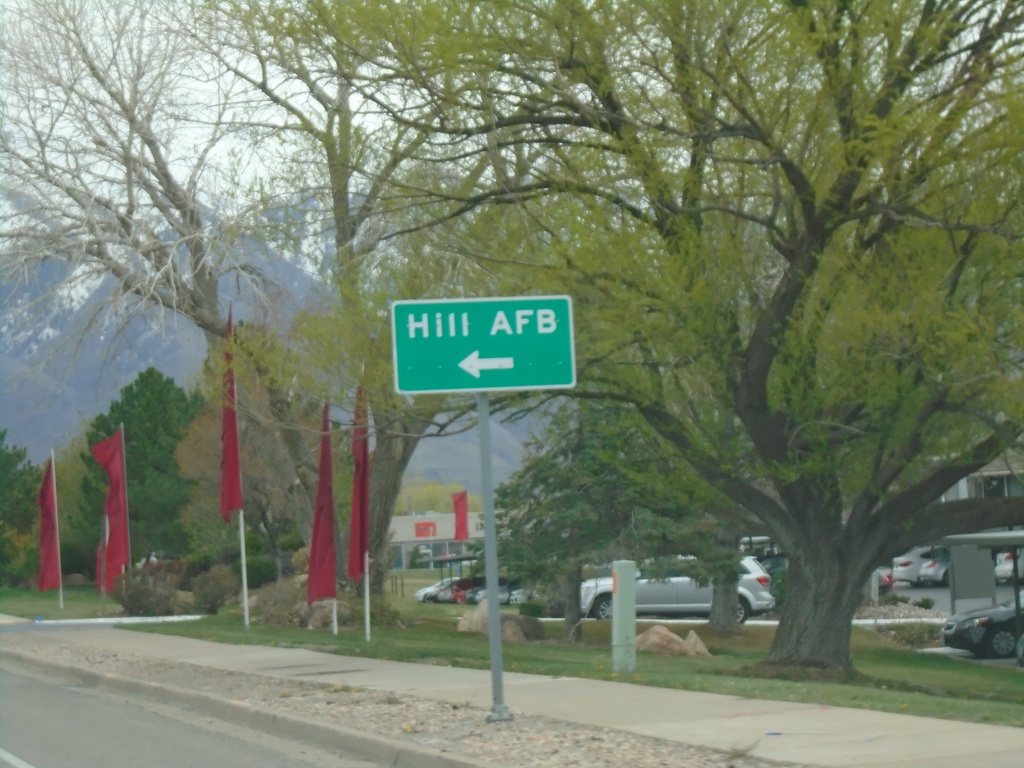 UT-193 East Approaching UT-232 (Hill Field Road)