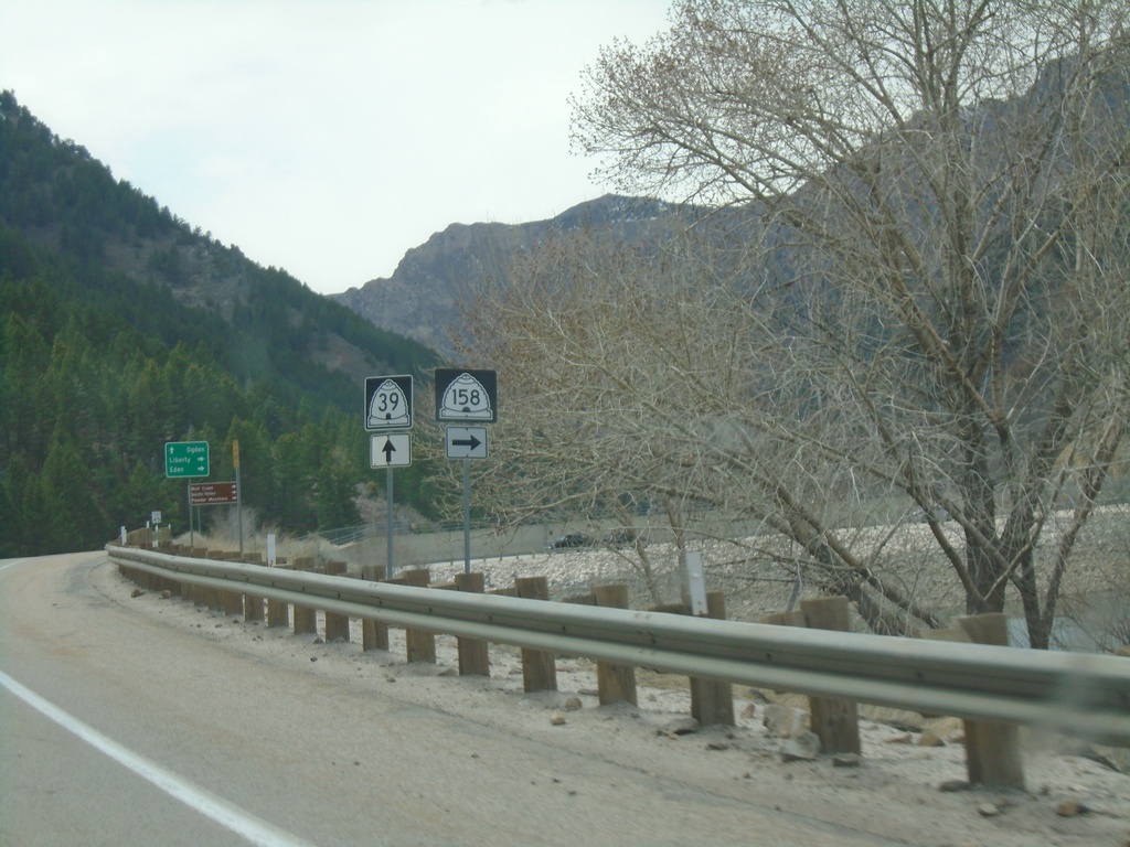 UT-39 West Approaching UT-158