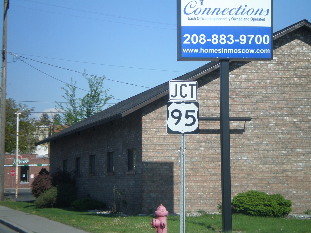 Jct. US-95 on ID-8 East