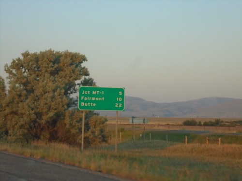 I-90 East - Distance Marker