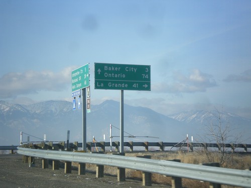 End OR-86 West at I-84