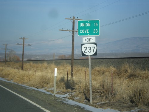 OR-237 North - Distance Marker