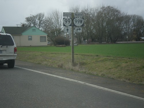 End OR-99E South at OR-99W/OR-99