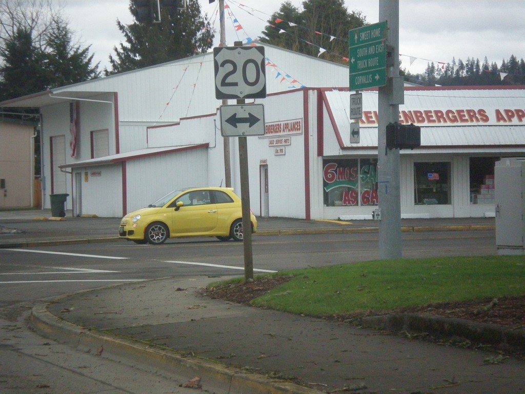 End OR-34 East at US-20