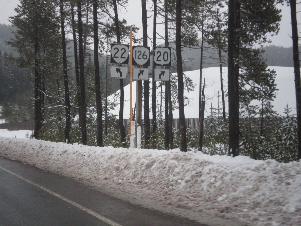 US-20/OR-126 West at OR-22