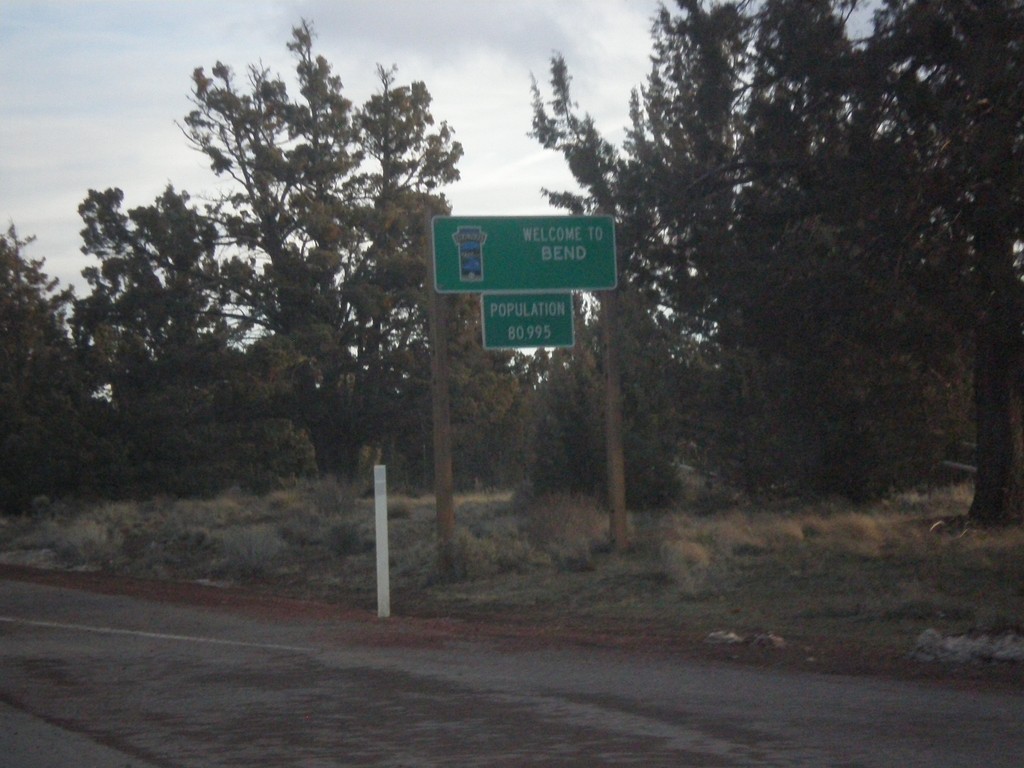 US-20 East - Entering Bend