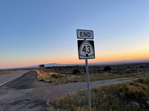 End UT-43 at Utah-Wyoming Line