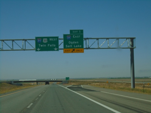 End I-86 West at I-84