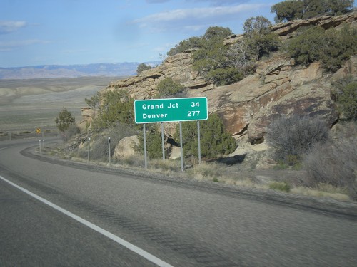 I-70 East - Distance Marker