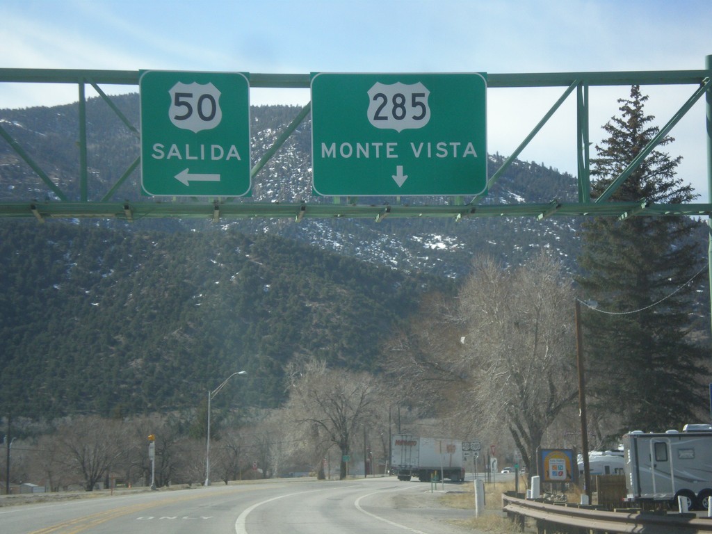 US-50 East/US-285 South at Split