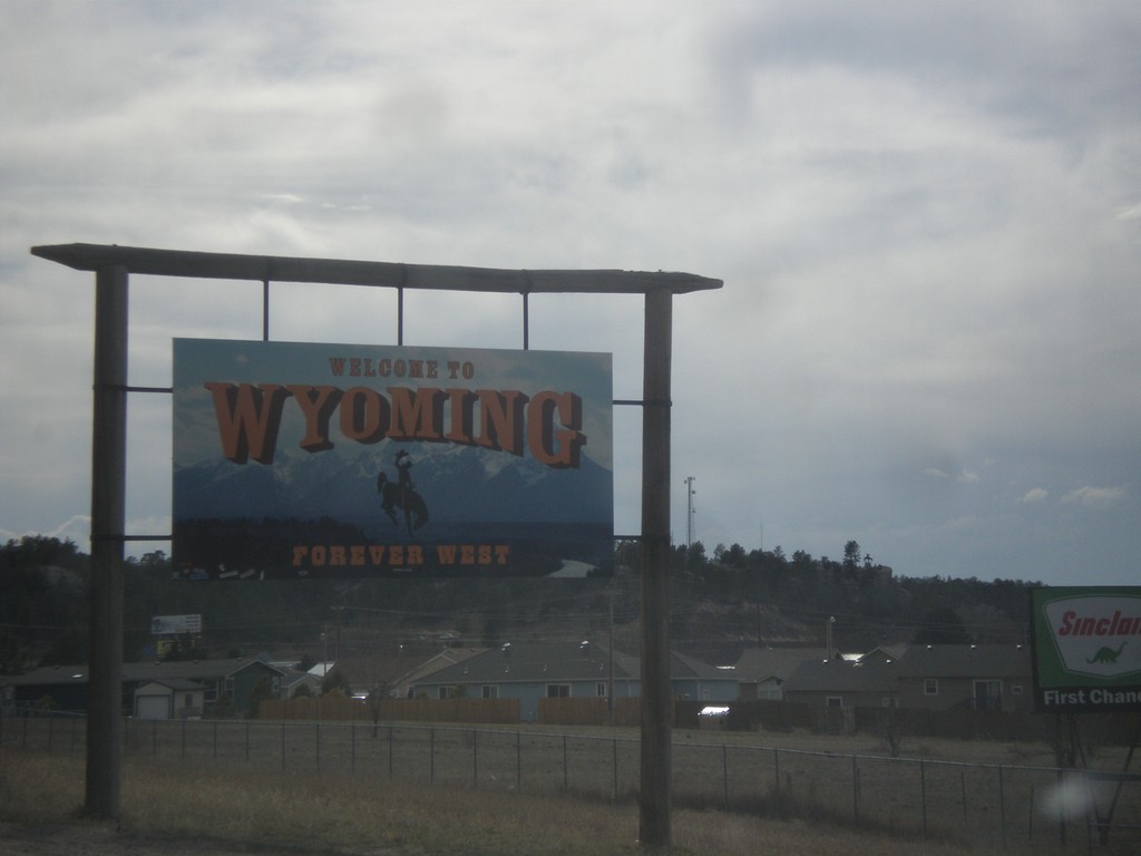 I-80 West - Welcome To Wyoming