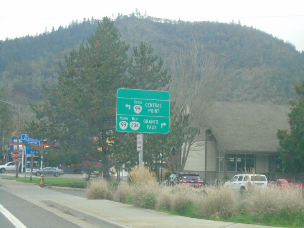 OR-234 West at OR-99 - Gold Hill