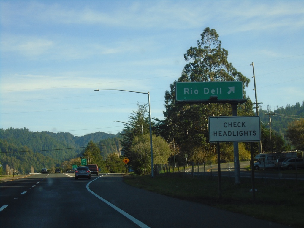 US-101 South - Exit 681