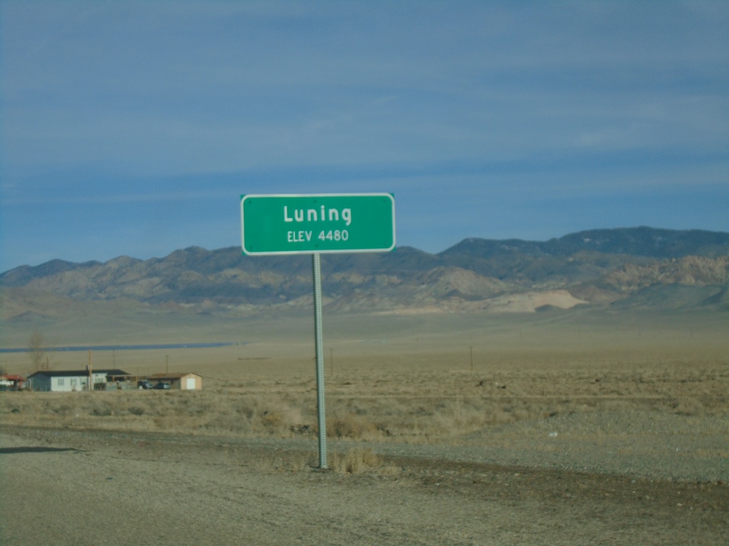 US-95 North - Entering Luning