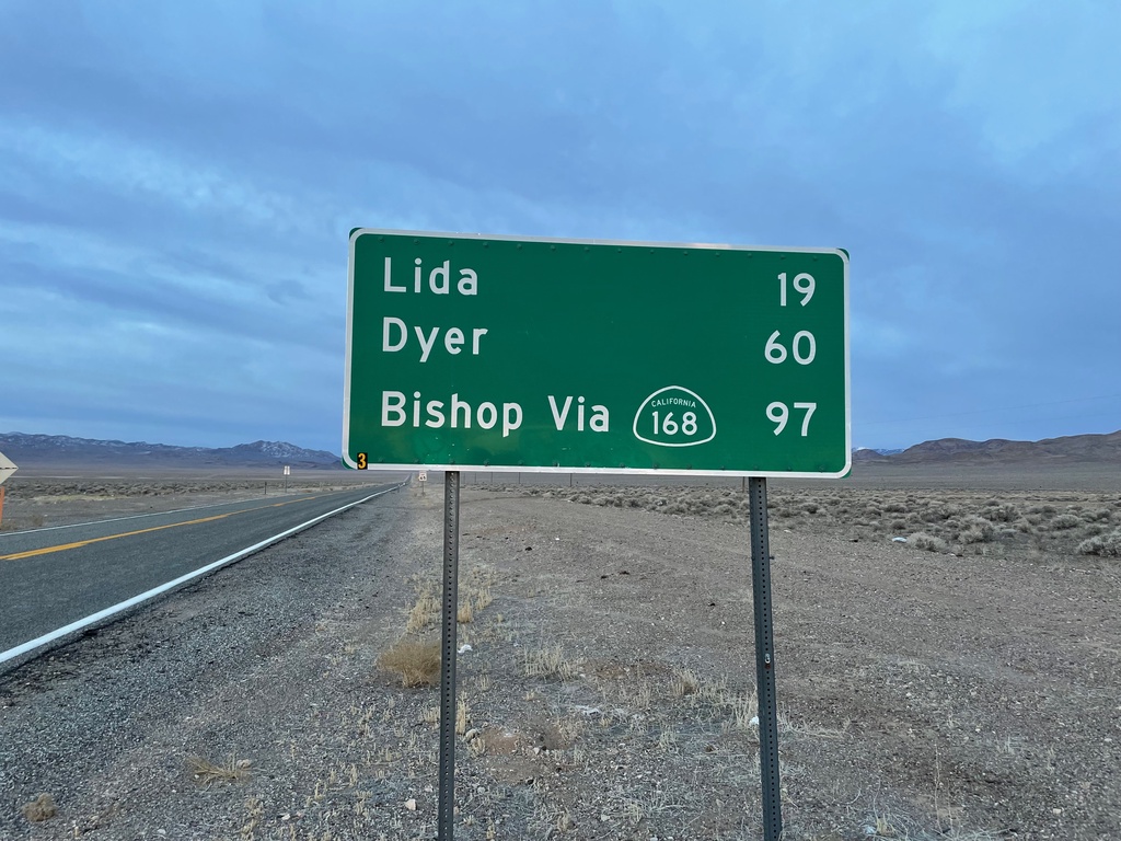 NV-266 West - Distance Marker