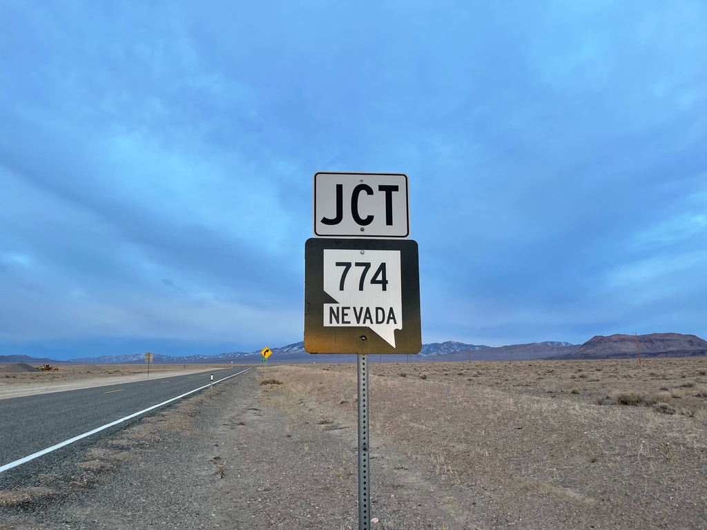 NV-266 West Approaching NV-774