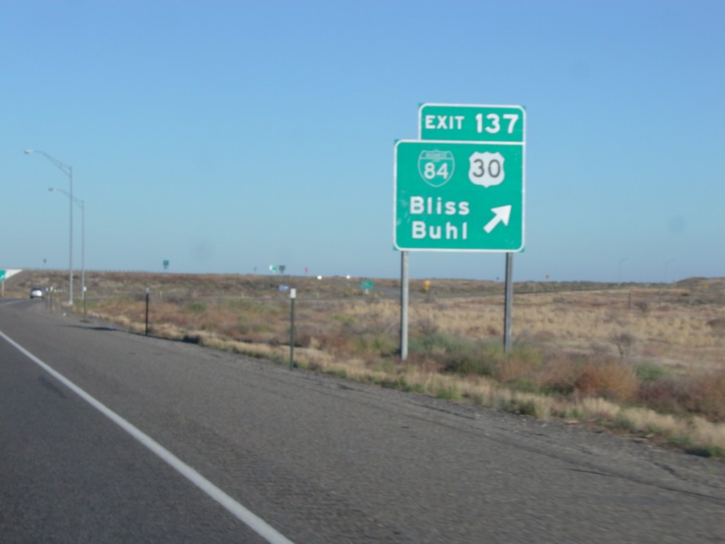 I-84 East - Exit 137