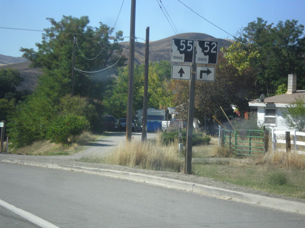 ID-55 South Approaching ID-52