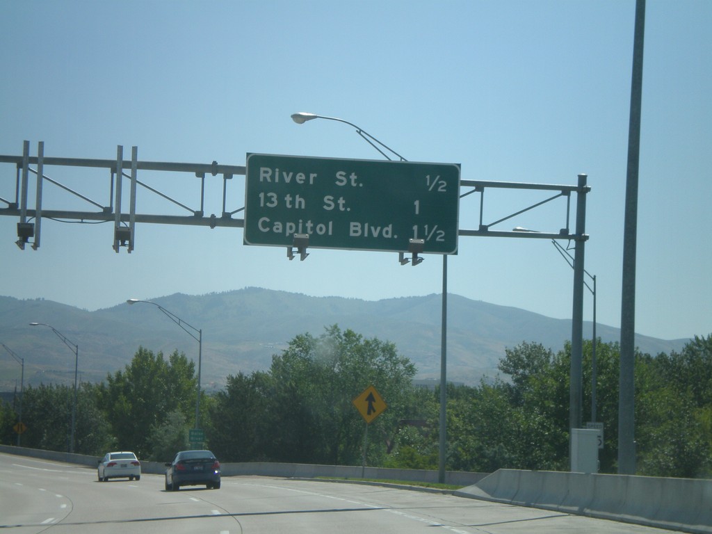 End I-184 East at US-20/US-26