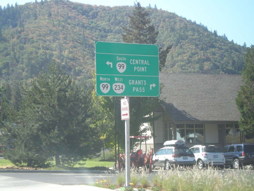 OR-234 West Approaching OR-99