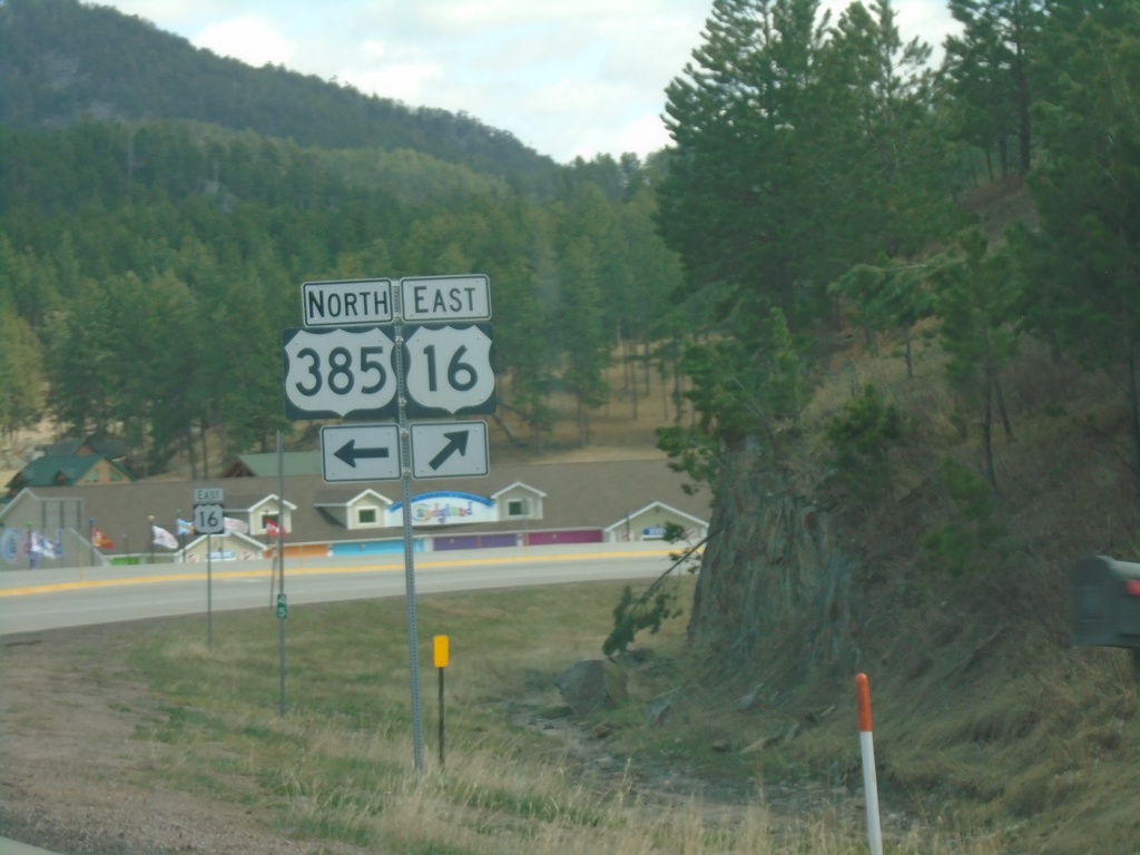 US-385 North/US-16 East at US-385/US-16 Split